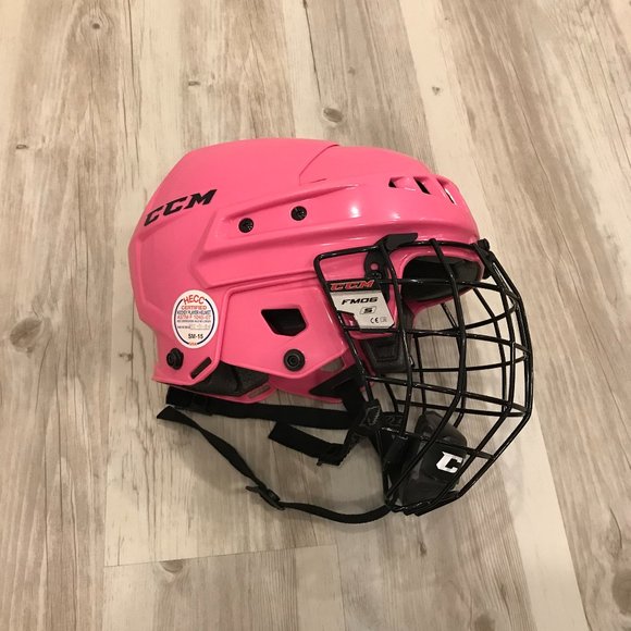 CCM Vector 04 Pink Hockey Helmet - Size S - Picture 1 of 5